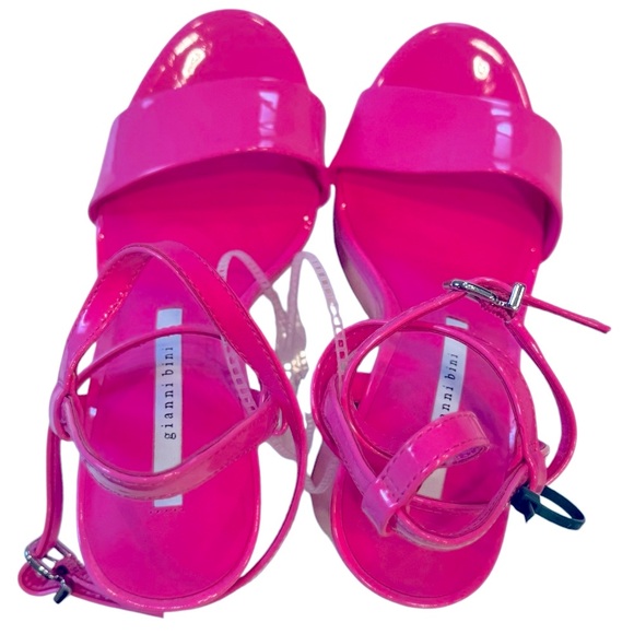 Gianni Bini LEXEY Patent Ankle Wrap Platform Sandal - Picture 8 of 9